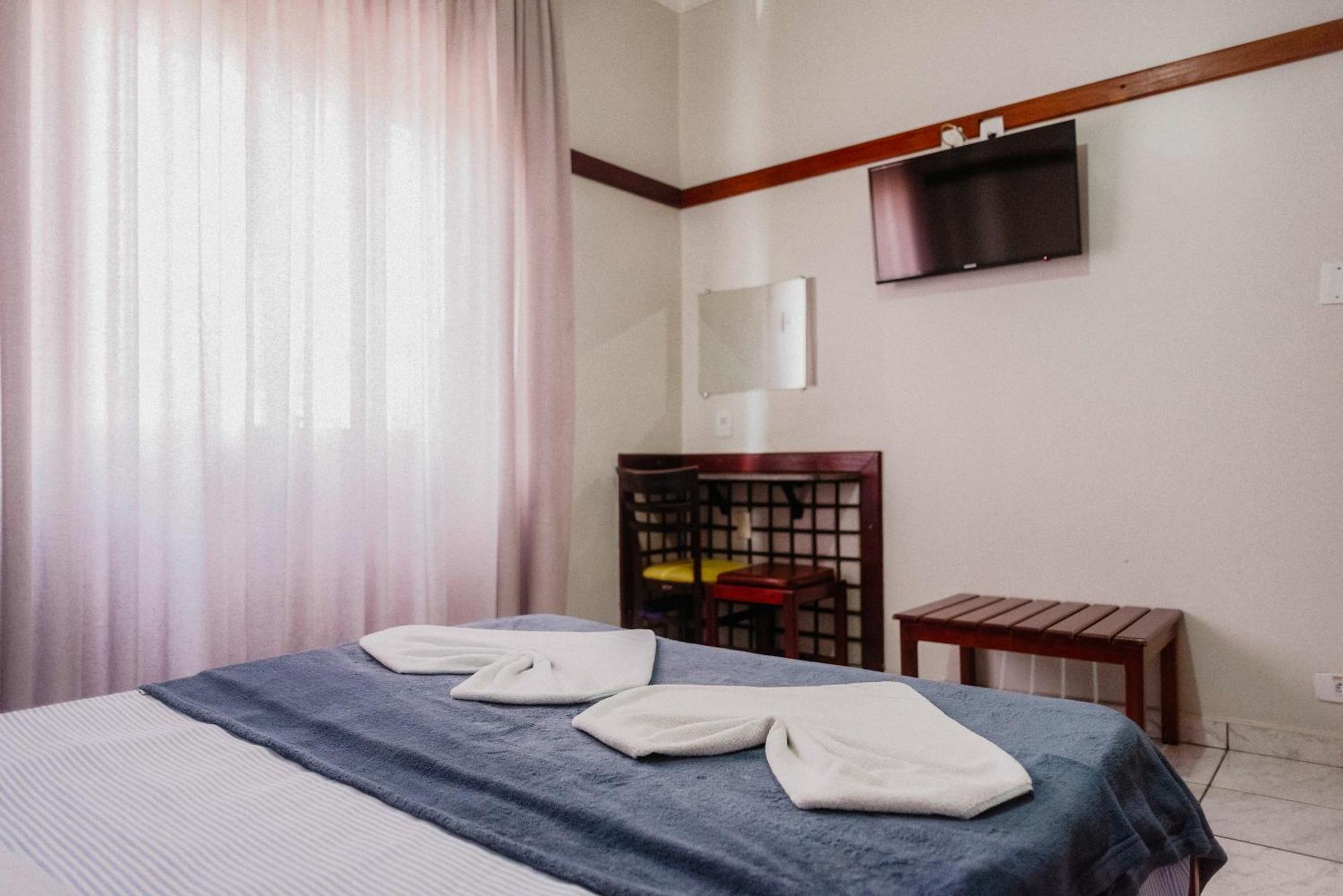 Hotel Sao Charbel Ubatuba Bagian luar foto